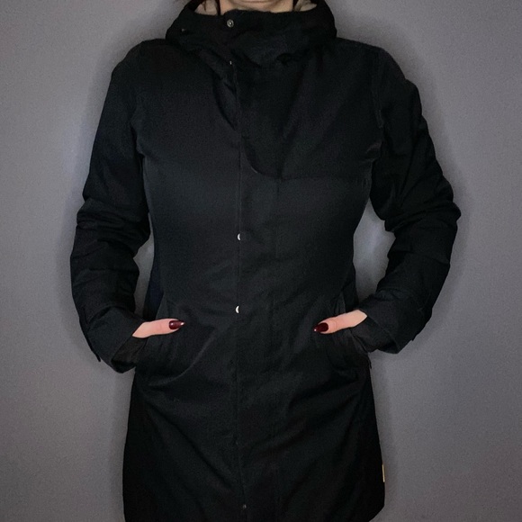LOLË Black Rain Coat with Hood - Picture 4 of 11